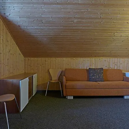 Sleeps 8 Wifi *